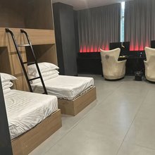 衡南七龙珠电竞酒店
