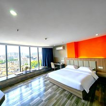 悦榕酒店