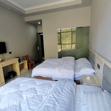 神农架余味山居