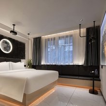 花漾慕斯酒店(简阳旭海时代广场店)