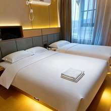 音悦酒店(武汉黄鹤楼长江大桥店)