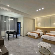 悠然居酒店