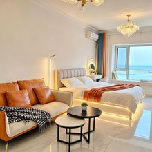 秦皇岛晴天观海海景度假公寓(金梦海湾秦皇小巷店)