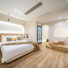 坊间桥舍(西安钟鼓楼洒金桥店)