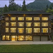 西江宇山暖园酒店(西江一号风雨桥店)