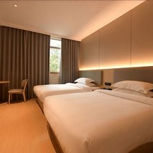 芷江云栖酒店(龙津风雨桥店)