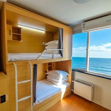 青屿蛟龙青年旅舍(五四广场店)
