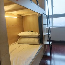 青柠男生青年旅舍(京商商贸城店)