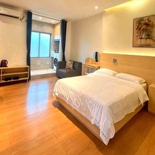 舍与时光酒店(曲海地铁站店)