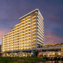 潮峰国际度假酒店