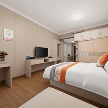 鑫潮酒店(南宁东站店)