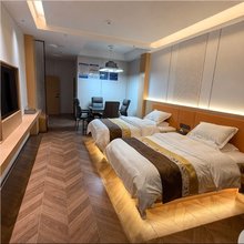 名豪酒店