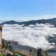 元阳生田·醒空｜多依树全景日出梯田观景民宿