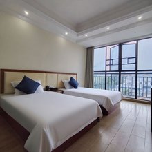 东兴馨龙园大酒店