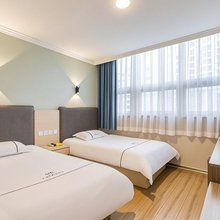 七巧屋酒店(北京南站大兴机场线草桥地铁站店)