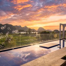 普者黑旅所当然·Sunset Vista湖景度假酒店(情人桥店)