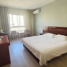 和沐霖精品酒店(南通海门客运站店)