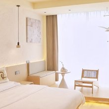 见山海原舍Slow life美宿(万德隆时代广场店)
