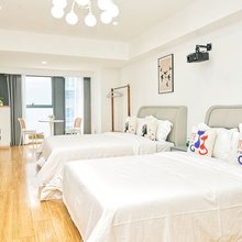 南京春柚美宿(河西万达广场店)