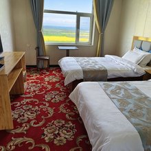 共和湖边小居民宿