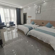 兴义琦峰民宿(万峰林景区店)