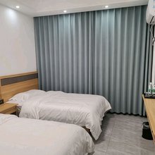 依山小居
