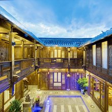 丽江石琉赏客栈(丽江古城北门四方街店)