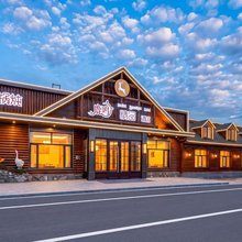 根河鹿鸣精品酒店