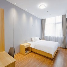 宝之静酒店(上海合川路地铁站漕河泾店)
