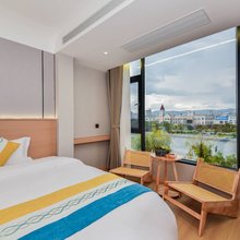 悠享智能酒店(洱海店)