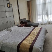 南涧龙鑫大酒店