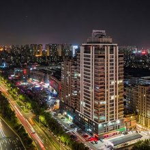 IU酒店(淄博西班牙风情街小义乌商品城店)