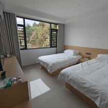 云漫花坞民宿