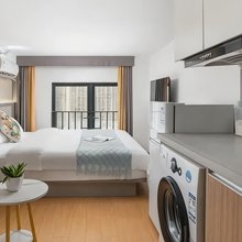 九邻逅智慧公寓(广州黄埔南岗万达广场店)