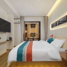 抚仙湖景兮客栈(广龙小镇店)