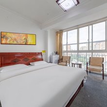 苏州虹都宾馆(三里桥生态公园万亚广场店)