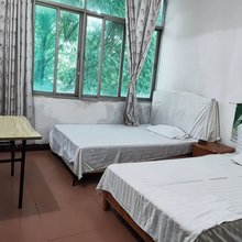 于都众安旅馆