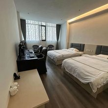 阜阳宏运宾馆(阜阳理工学院店)