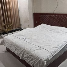 荣华浴府宾馆