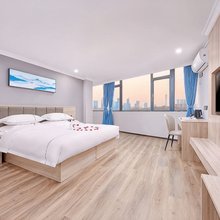 漫泉·臻品酒店(咸宁沃尔玛店)