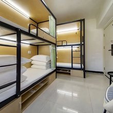 创客空间青年客栈(深圳宝安机场固戍地铁站店)