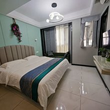 武汉漫果民宿(汉口火车站店)