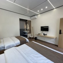 院里·树下民宿(青城山镇店)