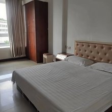 贵港富裕旅馆(贵糖高级中学吾悦广场店)