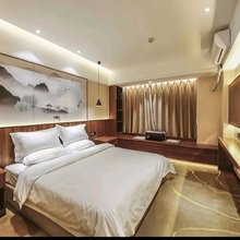 郑州清雅(蝶湖公园滨河新城地铁站店)