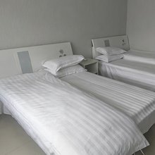 六盘水鑫鸿源招待所