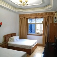 泰和商务宾馆(岳阳火车站店)