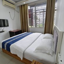 鑫隆门宾馆