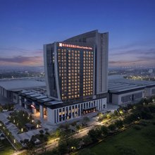佛山潭洲国际会展中心希尔顿花园酒店