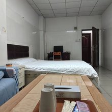 凯旋公寓(东莞大朗兴市路店)